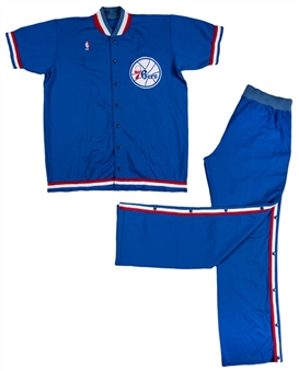 Philadelphia 76ers Warm Up Uniform Signed by Julius Erving (MEARS & Beckett)
